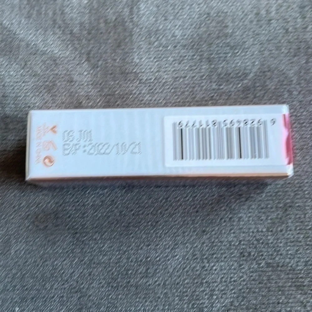 O.TWO.O rogue watercolor lip & cheek tint